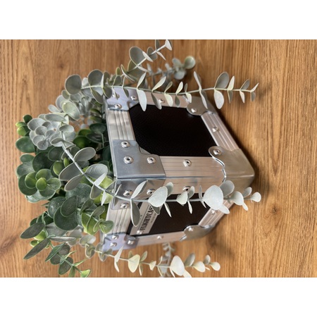 Flightcase Plant Pot In Black